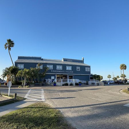 The Suites At Fishermen'S Village - 2 Bedroom Suites Punta Gorda Exterior photo